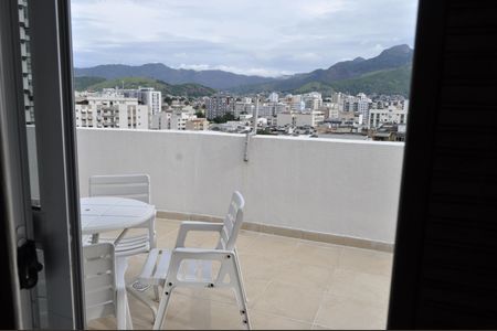 Apartamento à venda com 420m², 4 quartos e 4 vagasVista do Quarto 3
