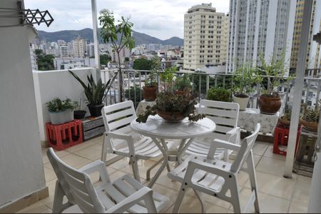 Apartamento à venda com 420m², 4 quartos e 4 vagasvaranda