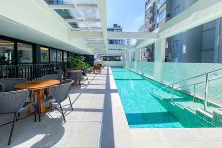 Studio à venda com 35m², 1 quarto e 1 vagaÁrea comum - Piscina