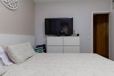 Apartamento à venda com 92m², 3 quartos e 2 vagas Apartamento à venda com 92m², 3 quartos e 2 vagasQuarto 2 - suíte