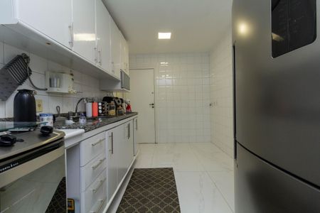 Apartamento à venda com 92m², 3 quartos e 2 vagas Apartamento à venda com 92m², 3 quartos e 2 vagasCozinha