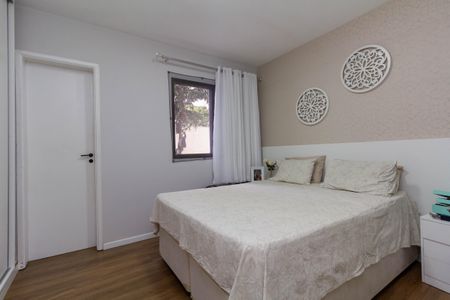 Apartamento à venda com 92m², 3 quartos e 2 vagas Apartamento à venda com 92m², 3 quartos e 2 vagasQuarto 2 - suíte