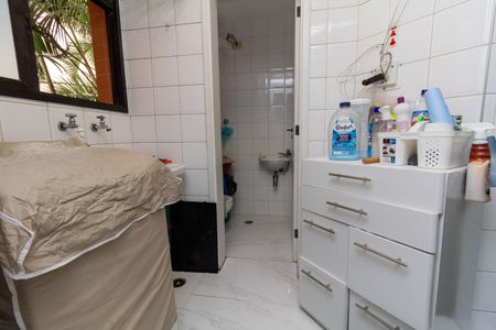 Apartamento à venda com 92m², 3 quartos e 2 vagas Apartamento à venda com 92m², 3 quartos e 2 vagasÁrea de Serviço