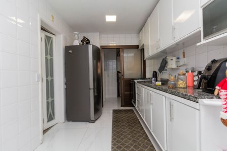 Apartamento à venda com 92m², 3 quartos e 2 vagas Apartamento à venda com 92m², 3 quartos e 2 vagasCozinha