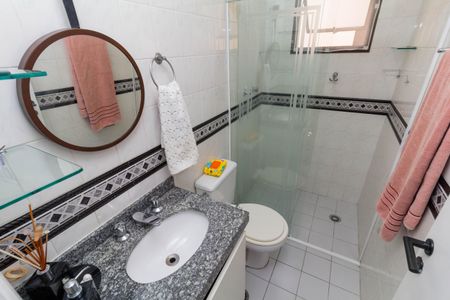 Apartamento à venda com 92m², 3 quartos e 2 vagas Apartamento à venda com 92m², 3 quartos e 2 vagasBanheiro 2
