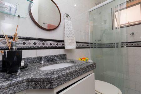 Apartamento à venda com 92m², 3 quartos e 2 vagas Apartamento à venda com 92m², 3 quartos e 2 vagasBanheiro 2