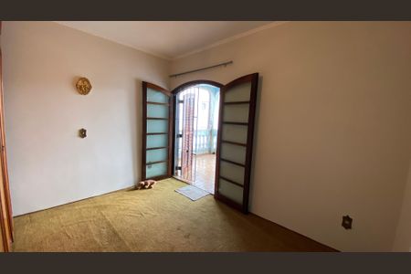Casa para alugar com 342m², 4 quartos e 6 vagas Casa para alugar com 342m², 4 quartos e 6 vagasQuarto 1