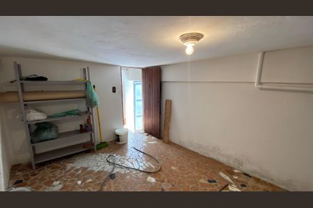 Casa para alugar com 342m², 4 quartos e 6 vagas Casa para alugar com 342m², 4 quartos e 6 vagasPorão