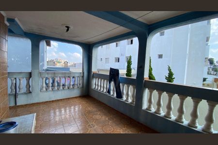 Casa para alugar com 342m², 4 quartos e 6 vagas Casa para alugar com 342m², 4 quartos e 6 vagasÁrea de Serviço