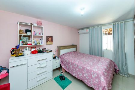 Casa à venda com 360m², 5 quartos e 5 vagasQuarto 3