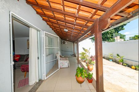 Casa à venda com 360m², 5 quartos e 5 vagasÁrea Externa