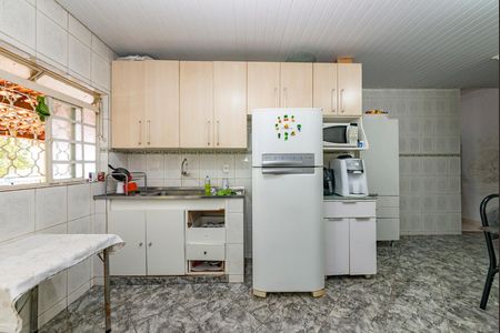Casa à venda com 360m², 5 quartos e 5 vagasCasa 2 - Cozinha