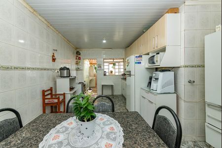 Casa à venda com 360m², 5 quartos e 5 vagasCasa 2 - Cozinha