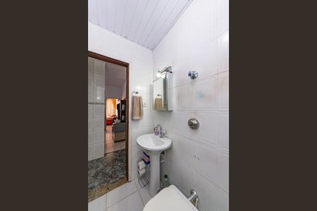 Casa à venda com 360m², 5 quartos e 5 vagasCasa 2 - Banheiro Social