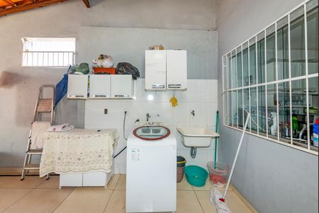 Casa à venda com 360m², 5 quartos e 5 vagasÁrea de Serviço