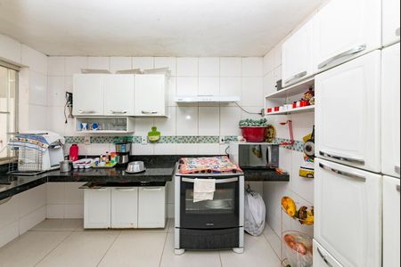 Casa à venda com 360m², 5 quartos e 5 vagasCozinha 1