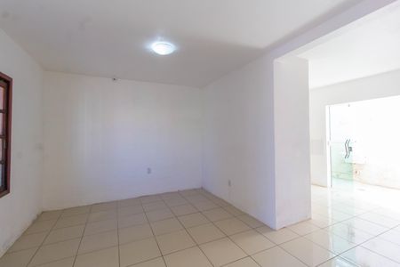 Casa à venda com 100m², 2 quartos e 2 vagas Casa à venda com 100m², 2 quartos e 2 vagasSala