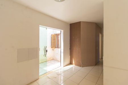 Casa à venda com 100m², 2 quartos e 2 vagas Casa à venda com 100m², 2 quartos e 2 vagasCozinha