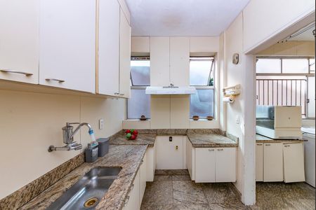 Apartamento para alugar com 140m², 4 quartos e 1 vagaCozinha