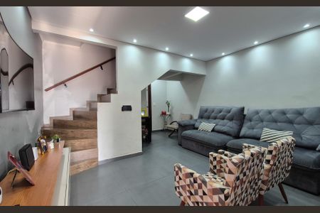 Casa à venda com 154m², 3 quartos e 2 vagas Casa à venda com 154m², 3 quartos e 2 vagasSala