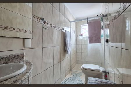 Casa à venda com 154m², 3 quartos e 2 vagas Casa à venda com 154m², 3 quartos e 2 vagasBanheiro 1