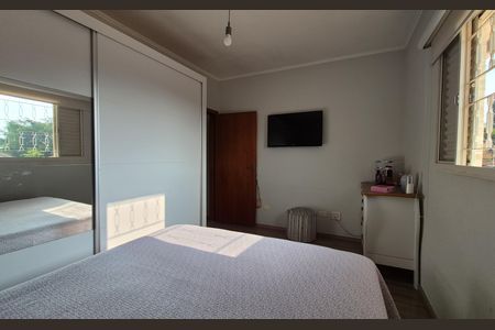 Casa à venda com 154m², 3 quartos e 2 vagas Casa à venda com 154m², 3 quartos e 2 vagasQuarto 1