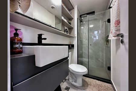 Apartamento para alugar com 34m², 2 quartos e sem vagaBanheiro