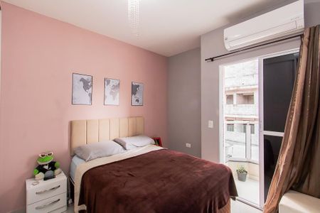 Casa de condomínio à venda com 100m², 2 quartos e 2 vagas Casa de condomínio à venda com 100m², 2 quartos e 2 vagasSuíte