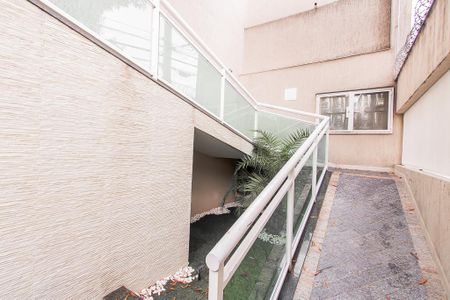 Casa de condomínio à venda com 100m², 2 quartos e 2 vagas Casa de condomínio à venda com 100m², 2 quartos e 2 vagasEntrada