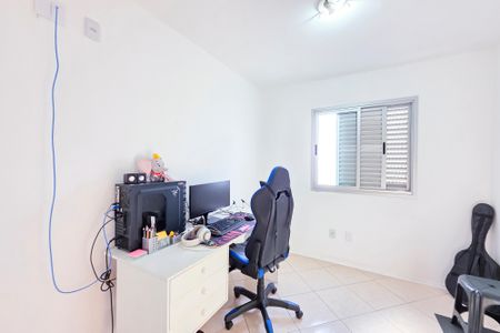 Apartamento para alugar com 74m², 2 quartos e 1 vaga Apartamento para alugar com 74m², 2 quartos e 1 vagaQuarto