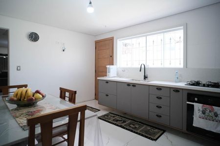 Casa para alugar com 140m², 3 quartos e 4 vagasCozinha