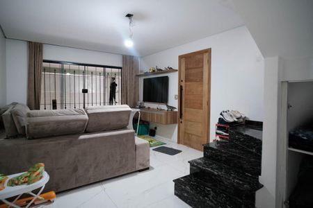 Casa para alugar com 140m², 3 quartos e 4 vagasSala