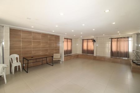 Apartamento para alugar com 43m², 2 quartos e 1 vagaÁrea Comum