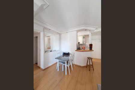 Apartamento à venda com 58m², 3 quartos e 1 vagaSala