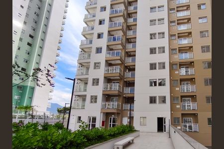 Studio para alugar com 32m², 1 quarto e sem vagaFachada e portaria