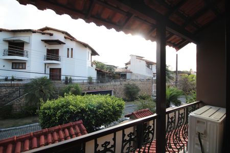 Casa de condomínio à venda com 313m², 5 quartos e 7 vagasSala 2 - Varanda