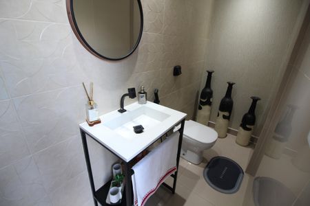 Casa de condomínio à venda com 313m², 5 quartos e 7 vagasLavabo 1