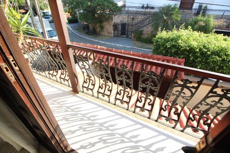 Casa de condomínio à venda com 313m², 5 quartos e 7 vagasSala 2 - Varanda