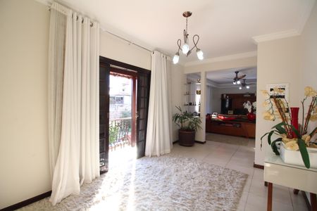 Casa de condomínio à venda com 313m², 5 quartos e 7 vagasSala 2