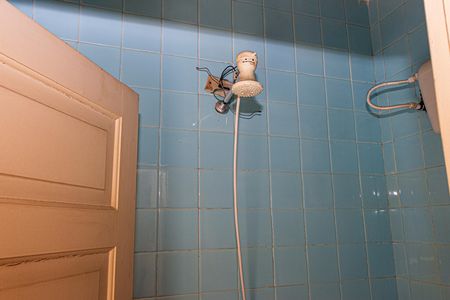 Casa à venda com 280m², 4 quartos e 8 vagas Casa à venda com 280m², 4 quartos e 8 vagasBanheiro de serviço