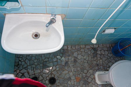 Casa à venda com 280m², 4 quartos e 8 vagas Casa à venda com 280m², 4 quartos e 8 vagasBanheiro de serviço