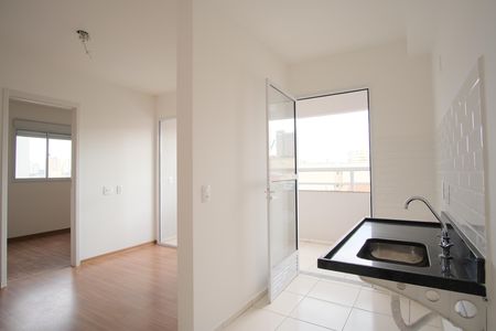 Apartamento para alugar com 42m², 2 quartos e sem vagaCozinha e Área de Serviço