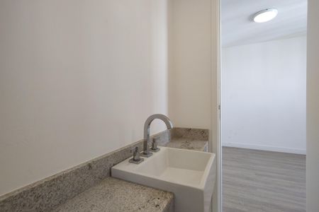 Apartamento para alugar com 280m², 4 quartos e 3 vagasBanheiro da Suíte 1 e 2