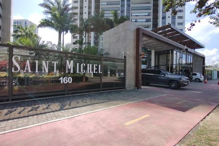 Apartamento para alugar com 280m², 4 quartos e 3 vagasFachada e portaria