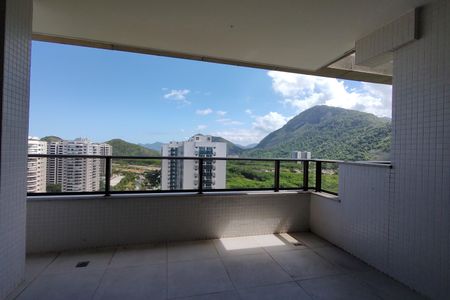 Apartamento para alugar com 280m², 4 quartos e 3 vagasVaranda