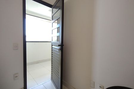 Apartamento para alugar com 280m², 4 quartos e 3 vagasQuarto de Serviço