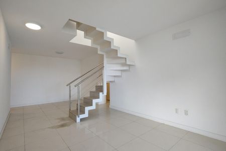 Apartamento para alugar com 280m², 4 quartos e 3 vagasSala