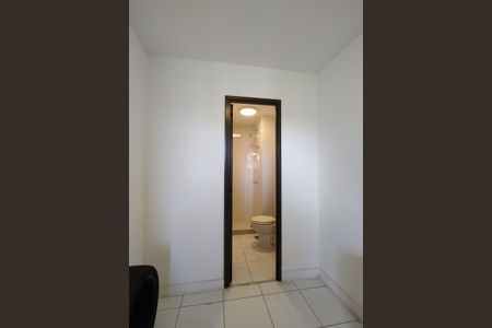 Apartamento para alugar com 280m², 4 quartos e 3 vagasQuarto de Serviço