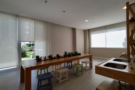 Apartamento para alugar com 280m², 4 quartos e 3 vagasÁrea comum - Salão de festas