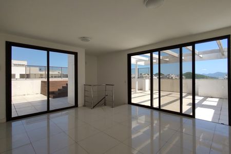 Apartamento para alugar com 280m², 4 quartos e 3 vagasCobertura
